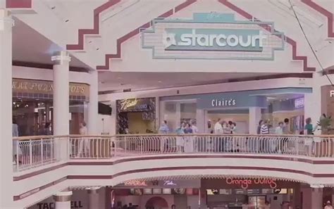 Stranger Things Starcourt Mall What Mall Was Stranger Things 3 Filmed In