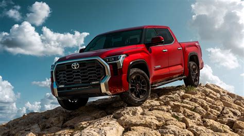 Toyota’s Tundra is going hybrid | CNN Business