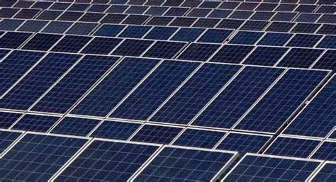 Indias Biggest Floating Solar Power Plant Coming Up In Telangana