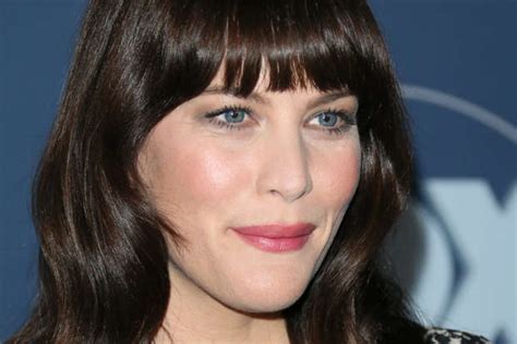 Dare To Fringe These Famous Women Look Great With Bangs
