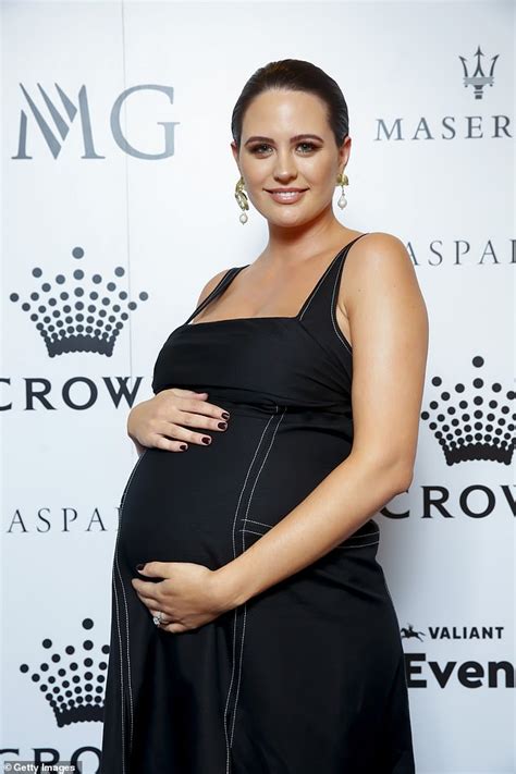 Pregnant Jesinta Franklin 29 Reveals Her Struggle With Body Image Daily Mail Online