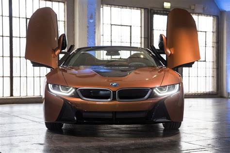 Bmw Apresenta Versão Conversível Do Supercarro Elétrico I8 Em Los Angeles