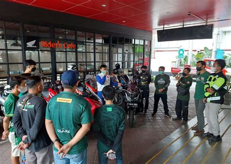 Dukung Klub Sepak Bola Surabaya Komunitas Honda Nribun Riding Bareng