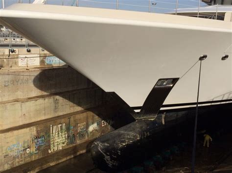 85 Metre Mega Yacht In The Dry Dock Of Palumbo Marseille Superyachts