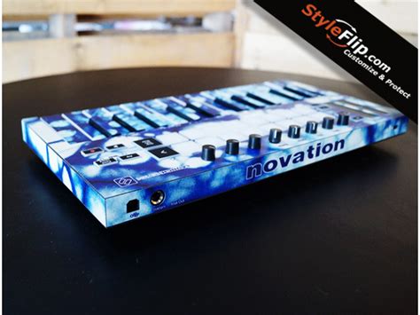 Novation Launchkey Mini Mk3 Tiedye Skin 5