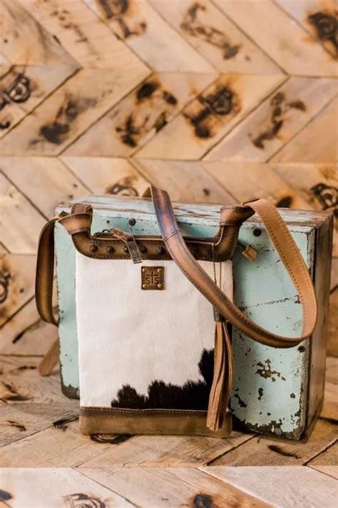 STS Cowhide Bag