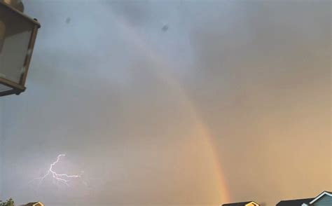 Lightning And Rainbow Prairie Harry Flickr