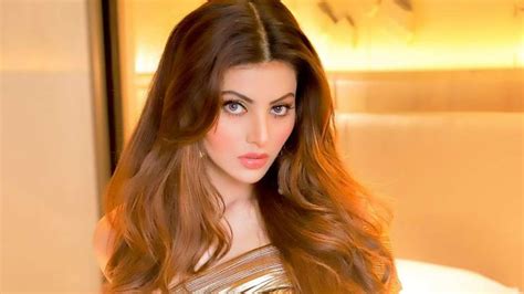 Urvashi Rautela Dazzles In Steamy Gown Wins Hearts Of Her Fans With