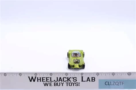 Beatnik Bandit Antifreeze Lime Hot Wheels Mattel Vintage Redline RL Button Wheeljack S Lab