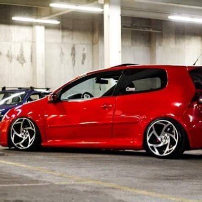 Incestroyalty on Twitter: A responsible mother. #momsonincest #