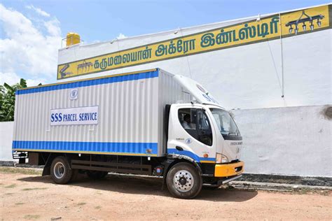 Karumalaian Feet Dry Van Truck Container Capacity Ton At