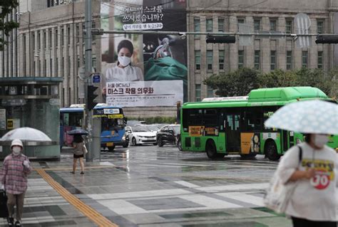 5월 2일부터 실외 마스크 벗는다50인 이상 모일 땐 써야 정책뉴스 뉴스 대한민국 정책브리핑