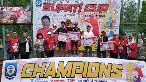 Wabup Bangka Selatan Nonton Keseruan Grand Final Turnamen Volly Piala