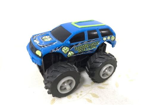 Hot Wheels Rev Ups Magnetic Car Hobbies Toys Toys Games On Carousell