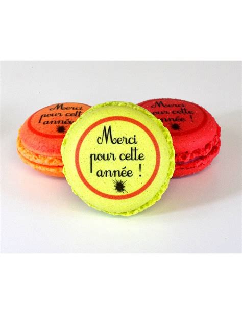 Merci pour cette année Cadeau gourmand maitresse Planet Macarons