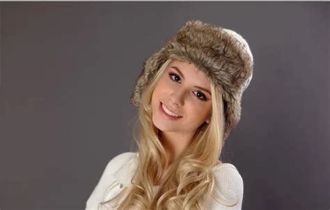 Обои girl hat model blonde cute на телефон и рабочий стол раздел