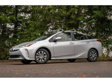 2020 Toyota Prius: 194 Exterior Photos | U.S. News