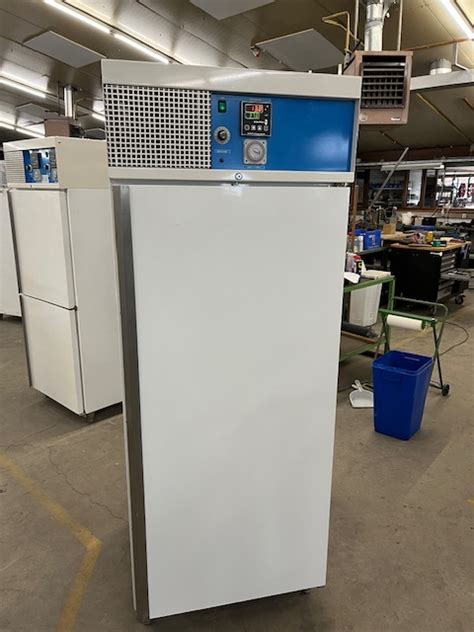 Elbanton Ltkb Refrigerated Incubator Labmakelaar Benelux