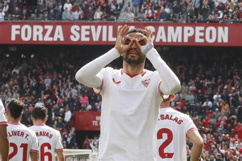 Champions League Sevilla Lens en imágenes La Opinión de Zamora