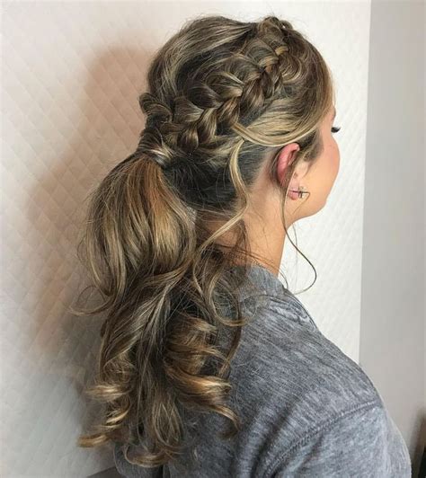 Low Ponytail Prom Hairstyles