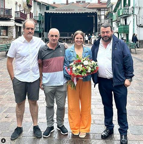 Estas Son Las Cantineras Elegidas En El Alarde De Hondarribia El