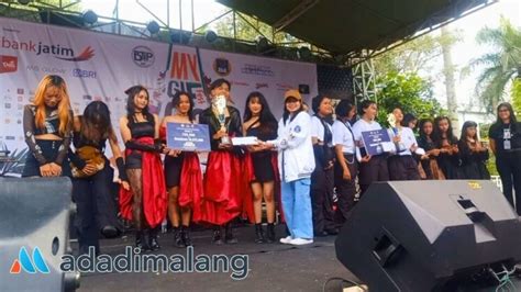 Padukan Budaya Nusantara Dan Global Mahasiswa Asia Malang Gelar