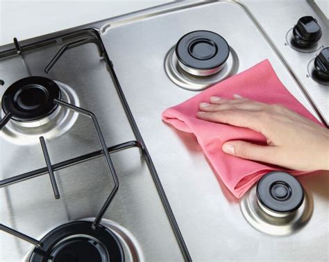 How To Clean A Glass Top Stove A Complete Guide Cosmo Appliances