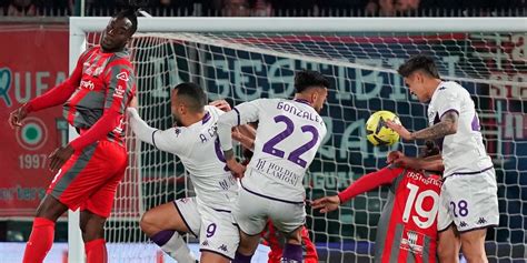 Cremonese Fiorentina 0 2 Cabral E Gonzalez Firmano La Semifinale D Andata