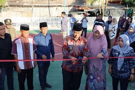 Resmikan Lapangan Takraw Desa Nepo Amran Mahmud Apresiasi Perhatian