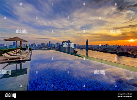 Avani riverside bangkok hi-res stock photography and images - Alamy