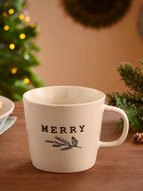 The Best Christmas Mugs To Give You That Festive Feeling