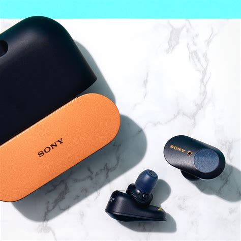 11 Best Wireless Earbuds & Earphones of 2019: Tested & Reviewed