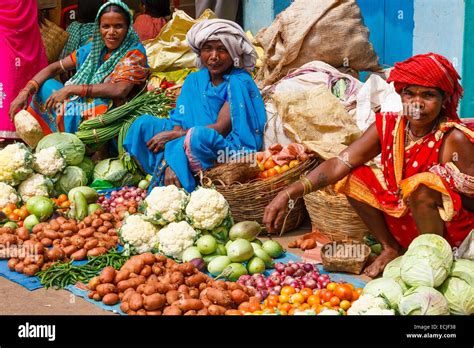 India Odisha Koraput Adivasis Selling Vegetables At The Market Stock