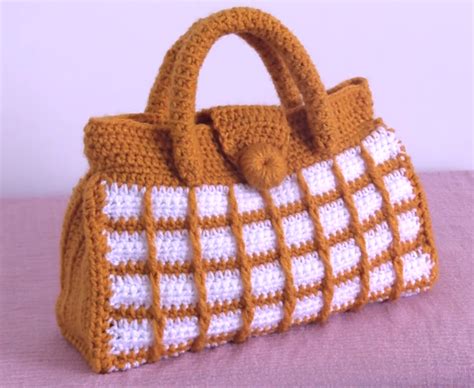 Crochet Lovely Bag With Squares - Crochet Ideas