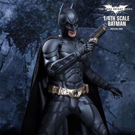 Jual Hot Toys Batman The Dark Knight New Box Coklat Segel Original
