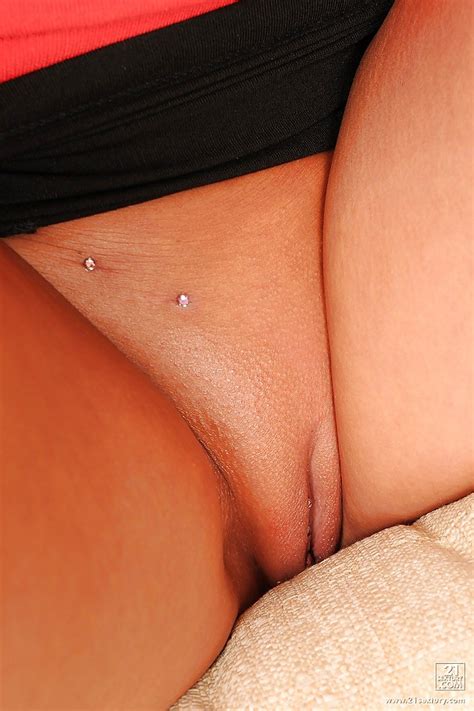 Raunchy Milf Kerry Louise Brings Out Big Boobs And Rides Big Dick Nakedpics