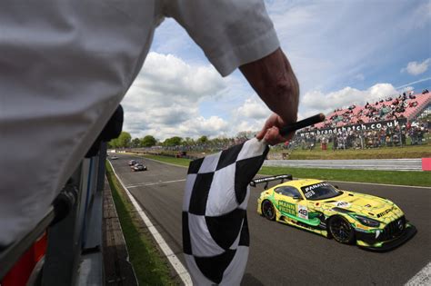 GT World Challenge Europe WINWARD Racing Feiert Dominanten Sieg Gt