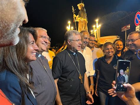 La Mafia Gli Incendi E Lo Stupro Di Palermo La Preghiera Di Lorefice