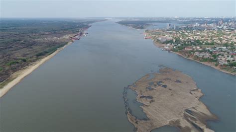 Nuevo récord histórico del Río Paraguay El nivel más bajo en Puerto de