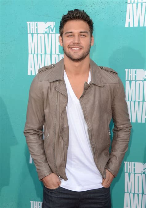 Ryan Guzman S Sexy Smile PS Latina