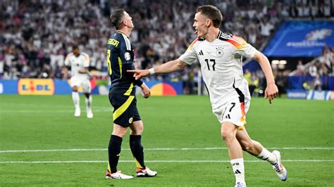 Uefa Fu Ball Europameisterschaft Deutschland Schl Gt Schottland Im