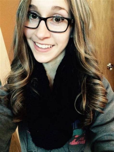 Hot Girls With Glasses 5 KLYKER