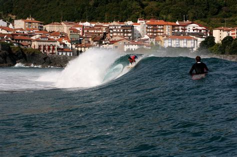 Ola Mundaka Surf Turismo Urdaibai Web Oficial