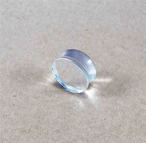 Questa Tattoo E Piercing Alargador 20mm Acrílico Plug Transparente
