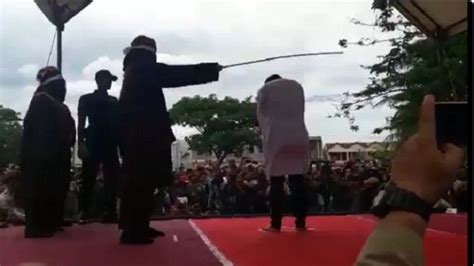 Watch Two Indonesians Given 85 Lashes For Gay Sex