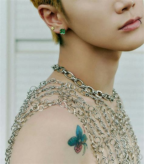 Ten Lee Paint Me Naked Statement Necklace Chain Necklace Chain