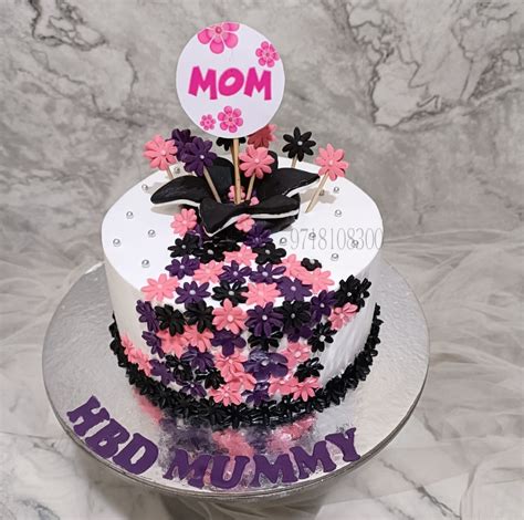 Unique Birthday Cake for Mom | Yummycake