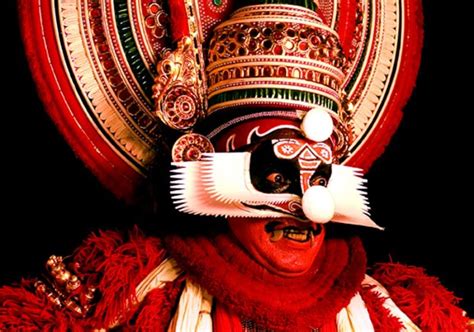 Kathakali - the beautiful dance form of Kerala