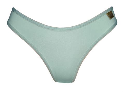Comprar Tanga Vanessa Poliamida Renda Ponto Certo Lingerie