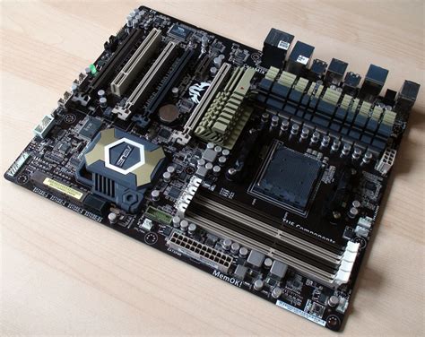 Asus Sabertooth 990FX AM3 Motherboard Review Page 4 Of 18 ETeknix